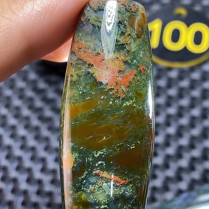 L***I玛瑙/玉髓未镶嵌颈饰