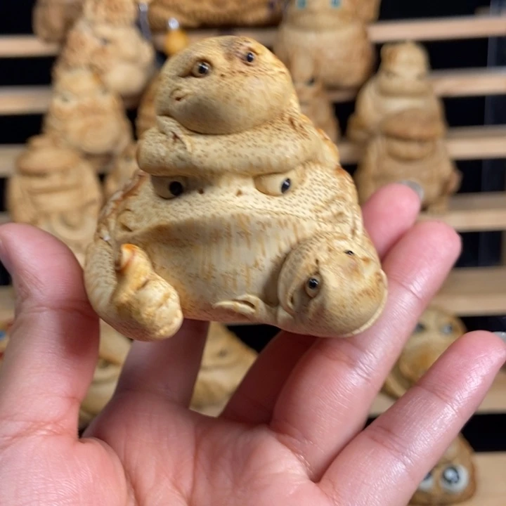 顶***莓竹竹根雕作品欣赏
