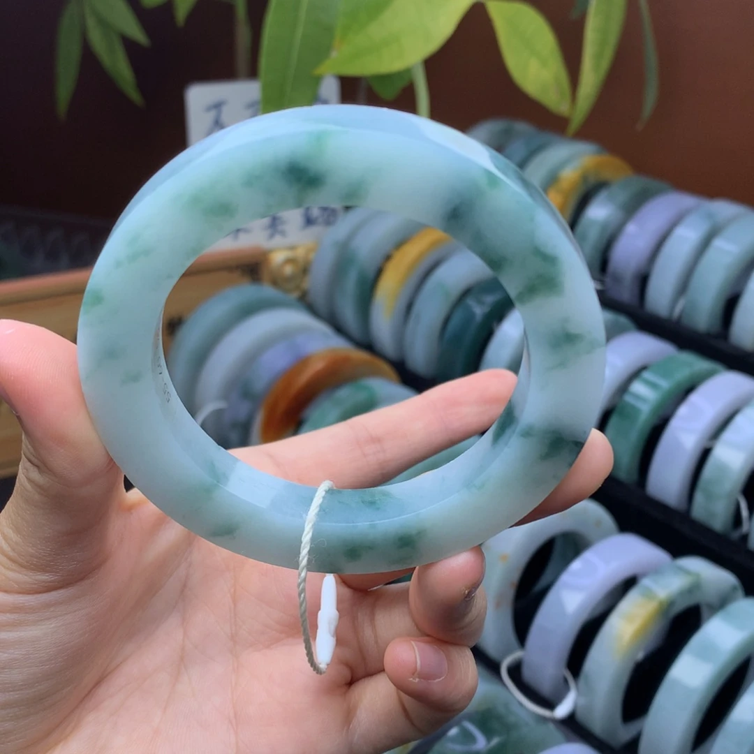 未镶嵌手镯定制翡翠定制不退不换