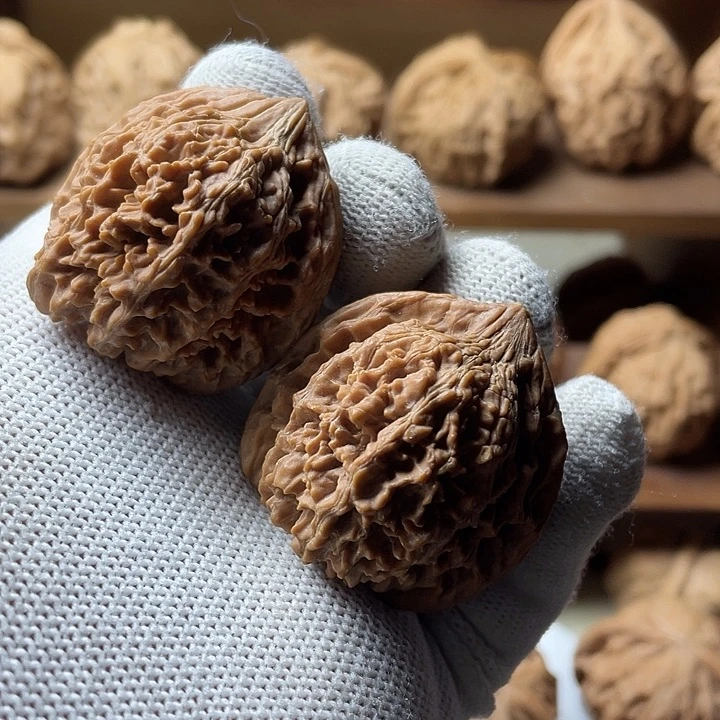 吊坠文玩核桃满天星狮子头37