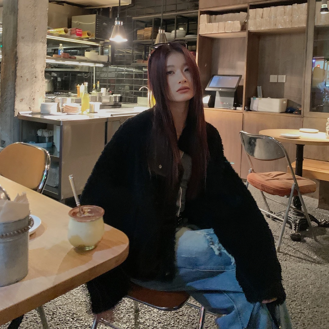 韩茵茵 黑慕斯 2025新款皮毛一体外套女羊羔毛大衣皮草冬立领年轻