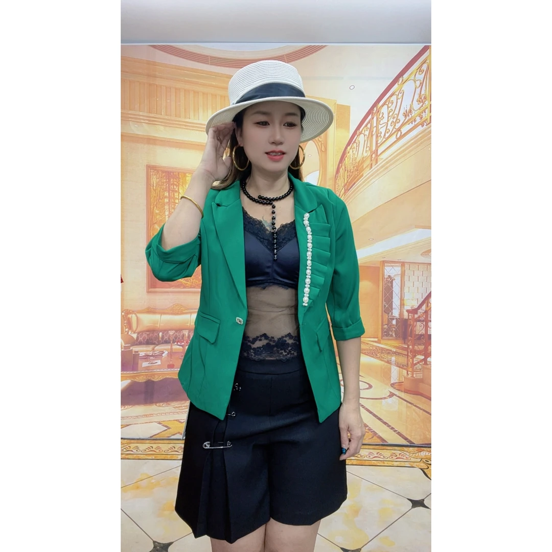 2049西装外套女新款宽松翻领七分袖通勤气质上衣