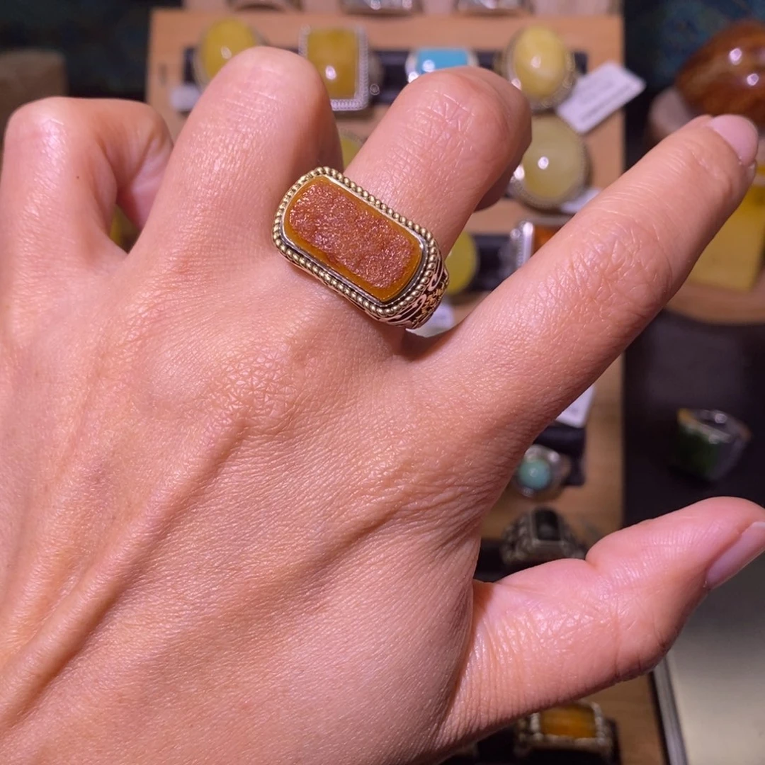 蜜蜡戒指银S925镶嵌九*七