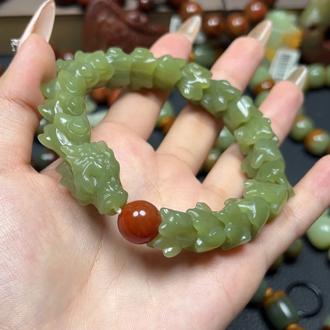 未镶嵌手链透闪石质玉