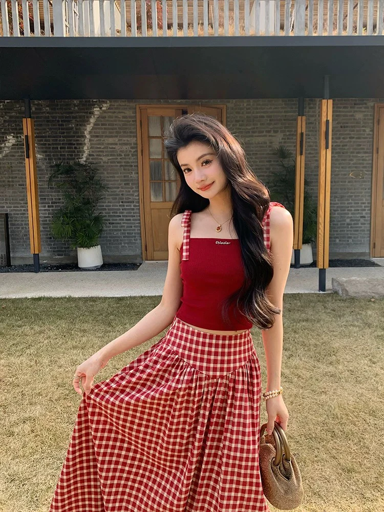 邓六六法式复古红色针织套装甜辣风格纹半身裙两件套女春夏高级感