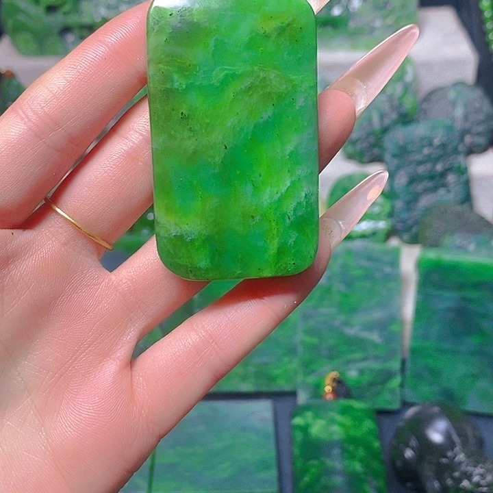 海***哥和田玉（碧玉）未镶嵌珠宝半成品