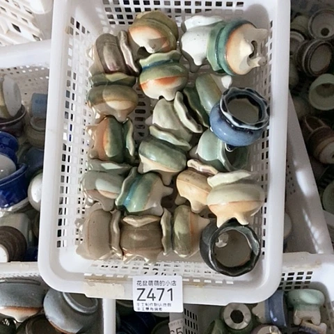 紫砂花盆471微瑕品口径3厘米左右尺寸