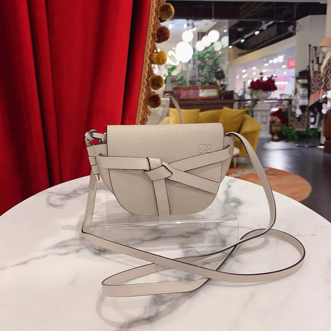 95新 LOEWE/罗意威 GGS罗意威gate mini灰色金扣牛皮单25099941