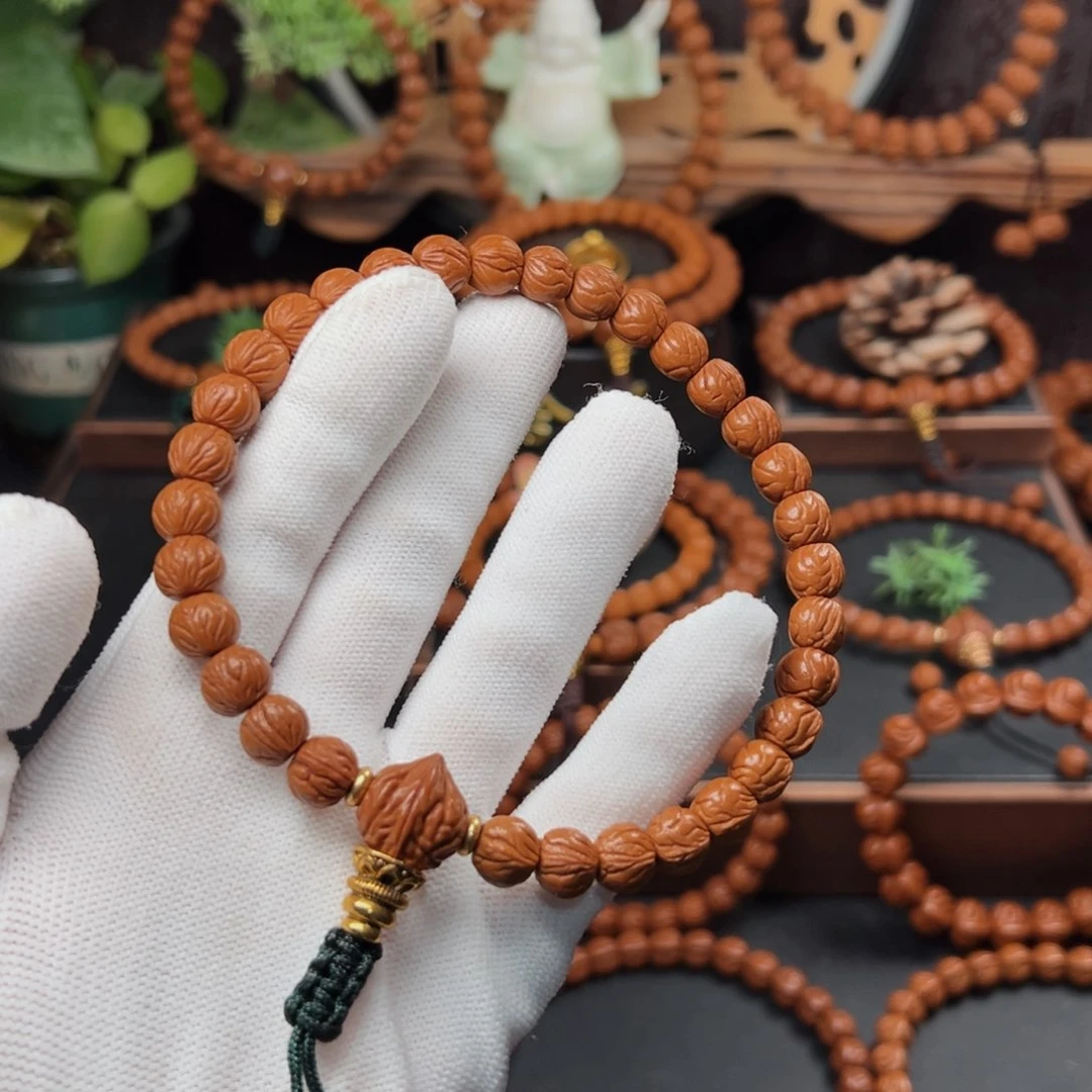 吊坠桃核N****s1.0玉龙脊手持