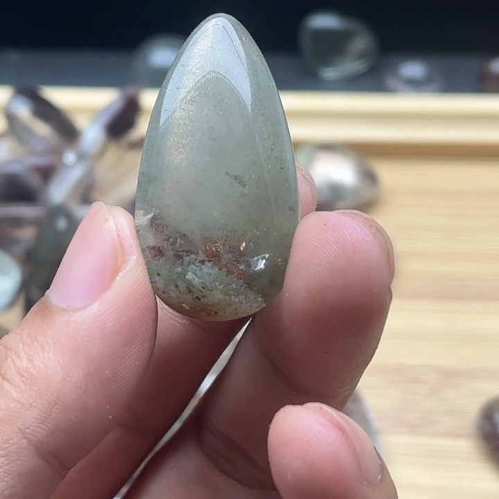 未镶嵌吊坠(赠链)水晶