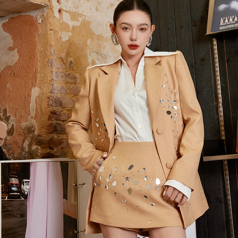 孙瑜儿 香槟碎金重工全手工缝制镜面亮片西装外套A半裤裙翻领衬衫