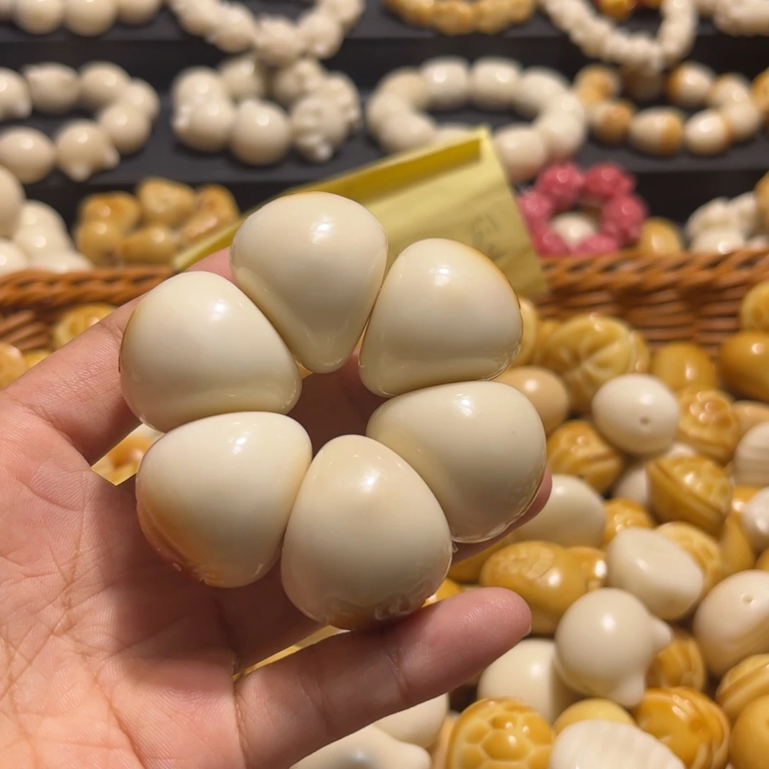 吊坠菩提根/象牙果