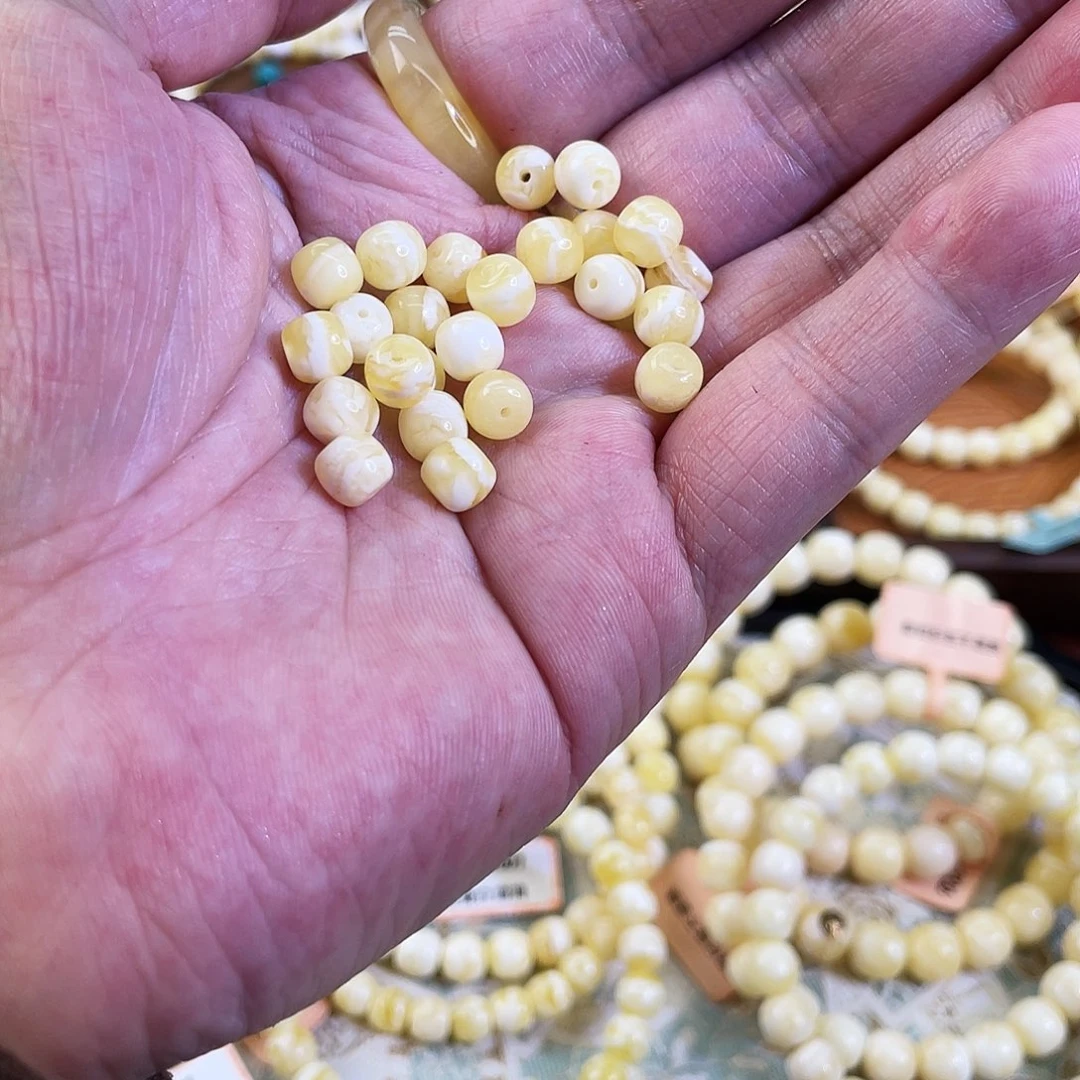 蜜蜡未镶嵌手串6.5mm2颗一对微瑕