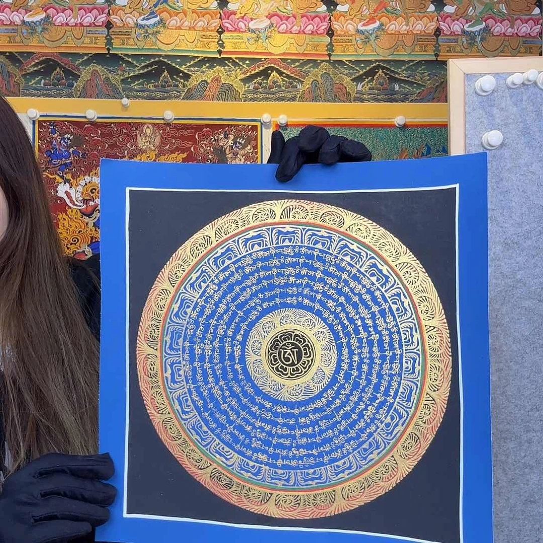 卷轴画纯手绘唐卡六字真言28厘米左右