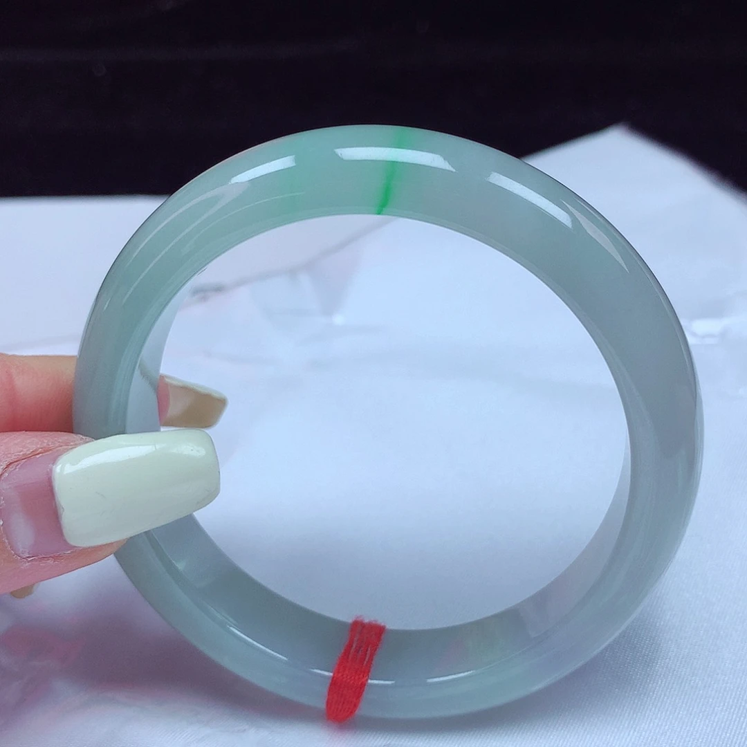 翡翠手镯未镶嵌56-57圈