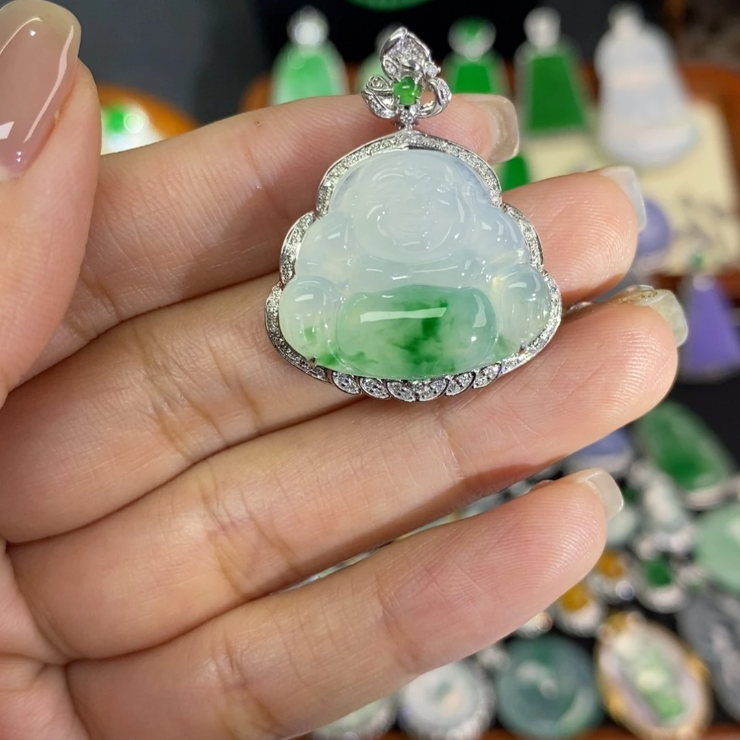 翡翠18K金镶嵌颈饰A货翡翠