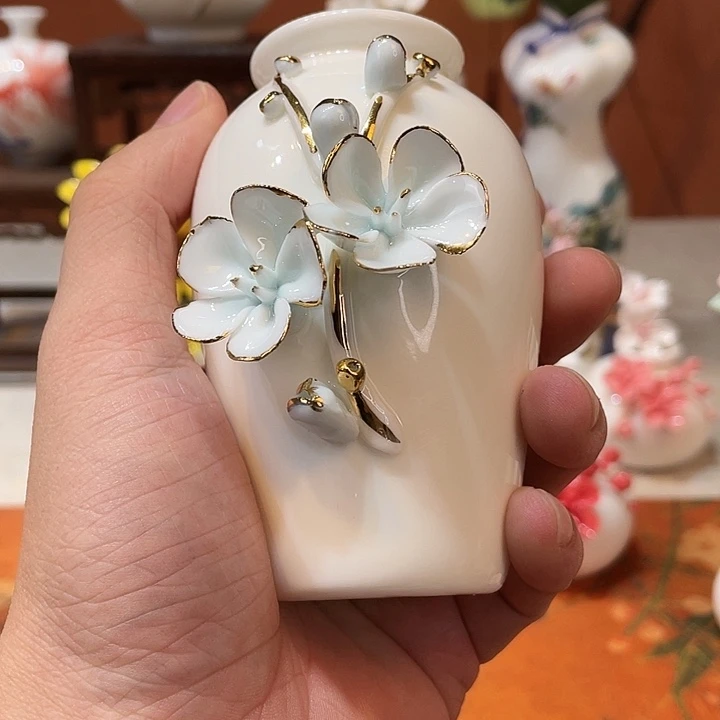 其他手工陶瓷精致摆件