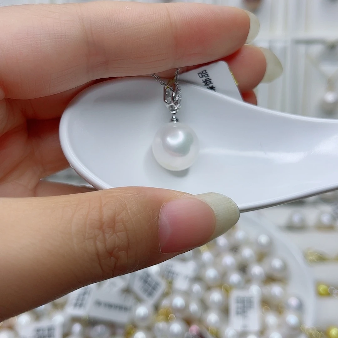 淡水珍珠合金吊坠(赠链)