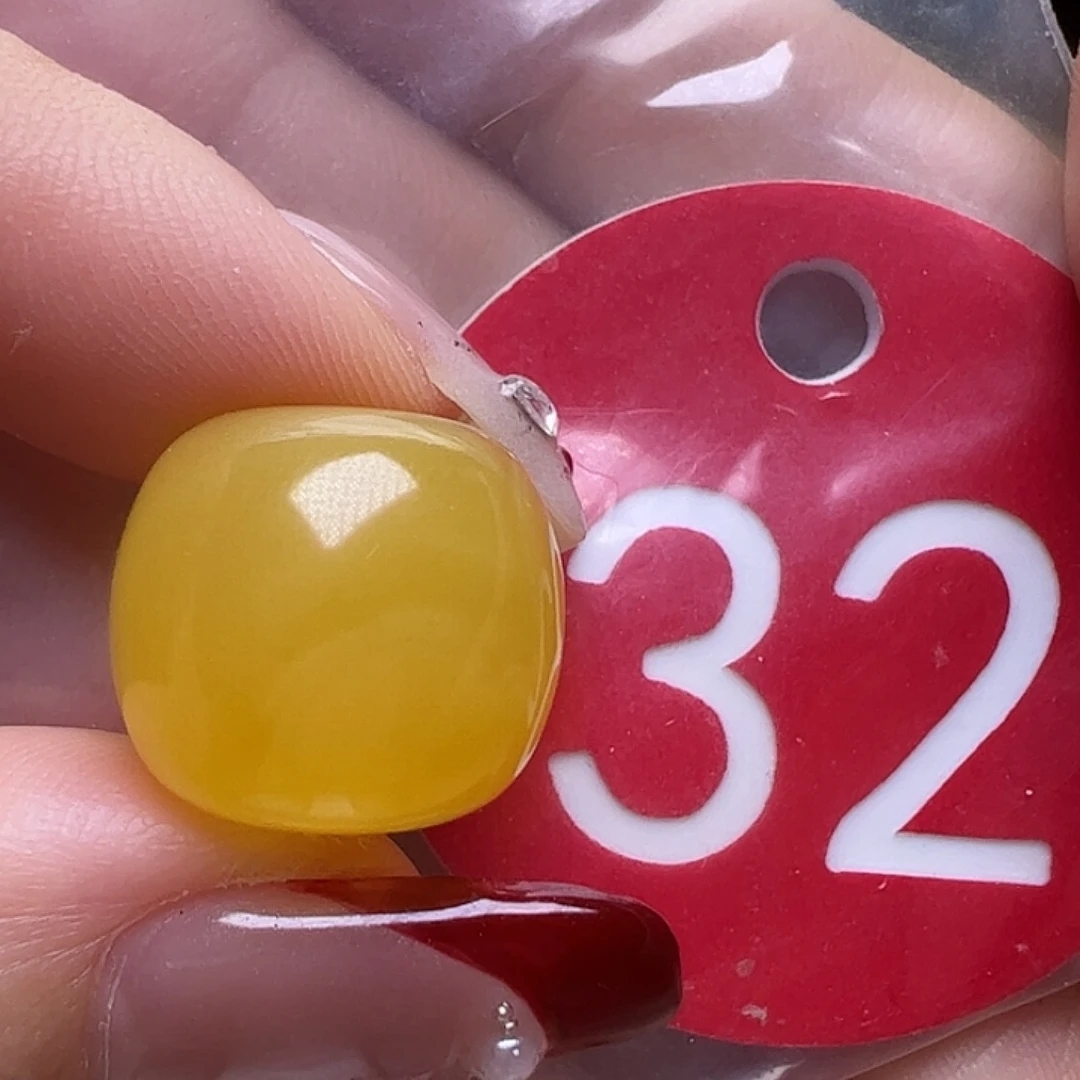 蜜蜡未镶嵌珠宝奇石15mm胶皮鸡油黄老型