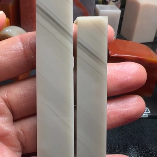 老挝石查**人优质润地印石