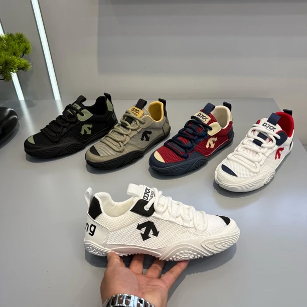 夏季系带时尚轻质男款胶粘透气百搭平跟网面鞋