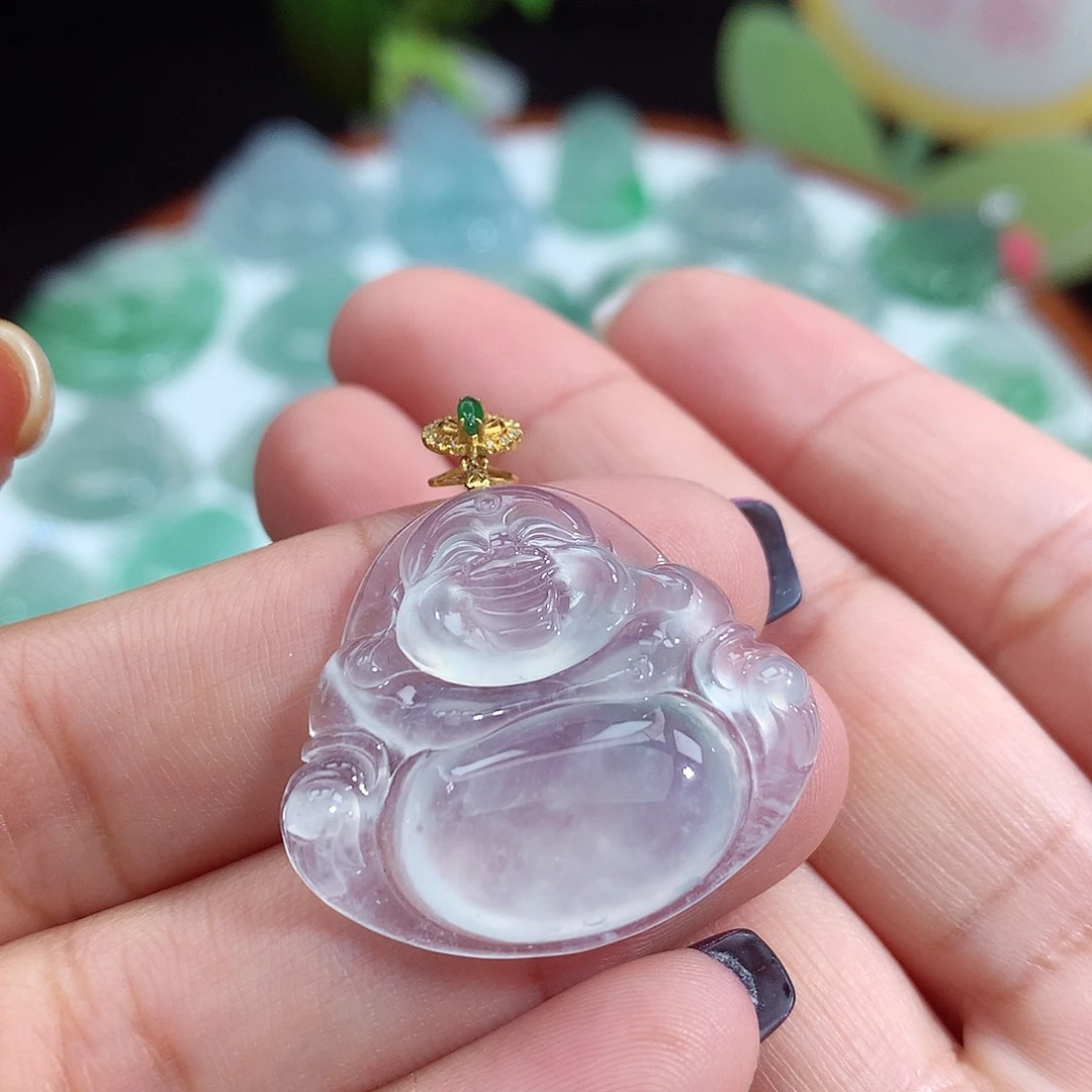 翡翠未镶嵌颈饰佛公