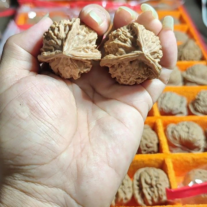 吊坠文玩核桃盘山三棱