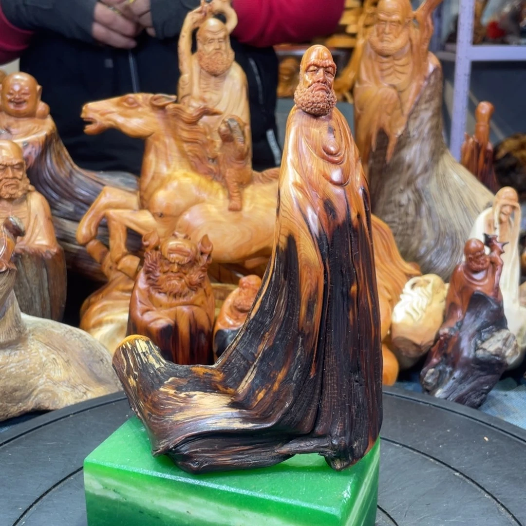 柏木（崖柏）。。。。。。。