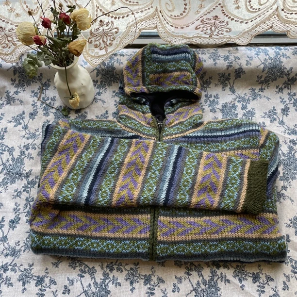 Nepal纯羊毛手工编织毛衣(M)