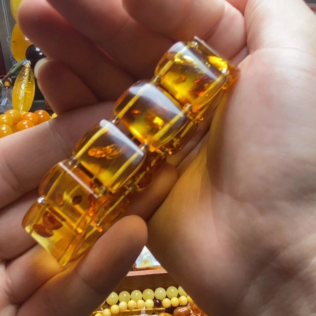 琥珀未镶嵌裸石蜜蜡