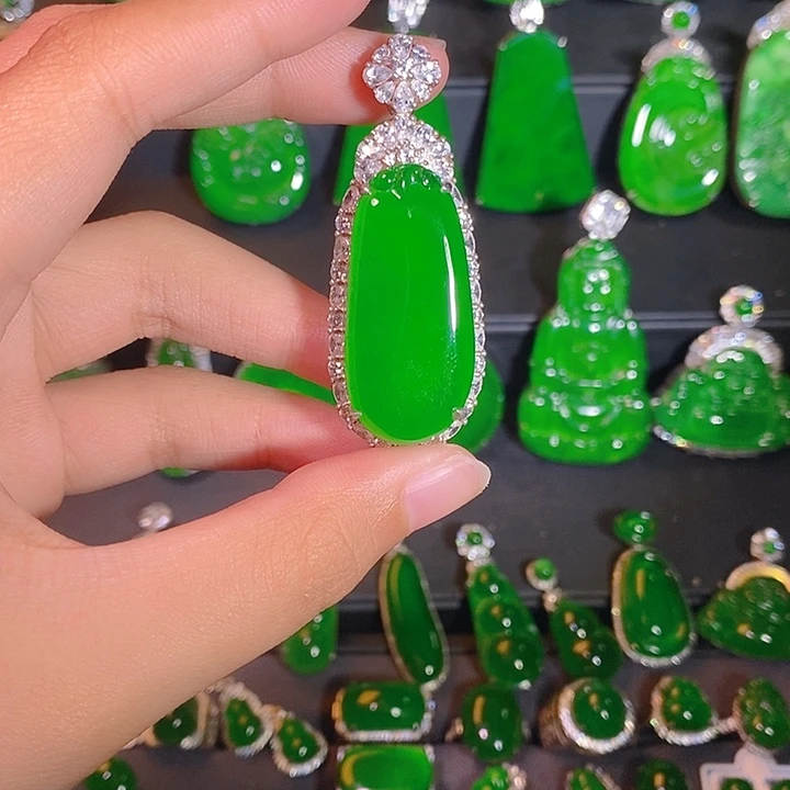 翡翠银S925镶嵌颈饰