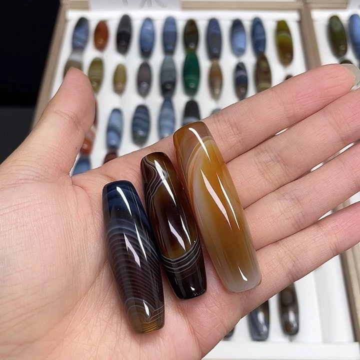 紫***兴玛瑙/玉髓未镶嵌珠宝半成品