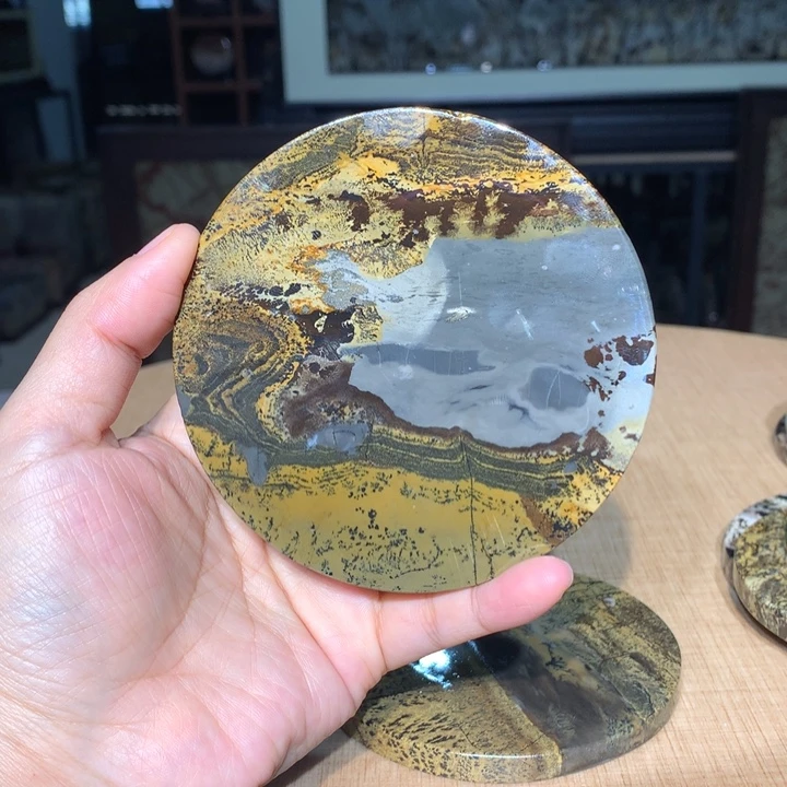 ，广西国画石摆件，收藏观赏