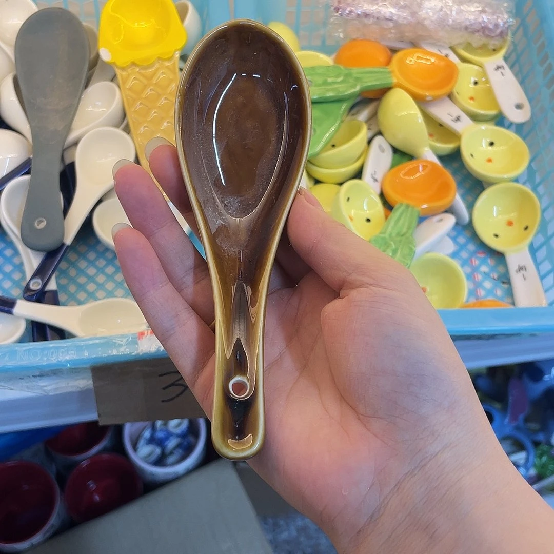 可***～满20包邮瑕疵陶瓷不退不换