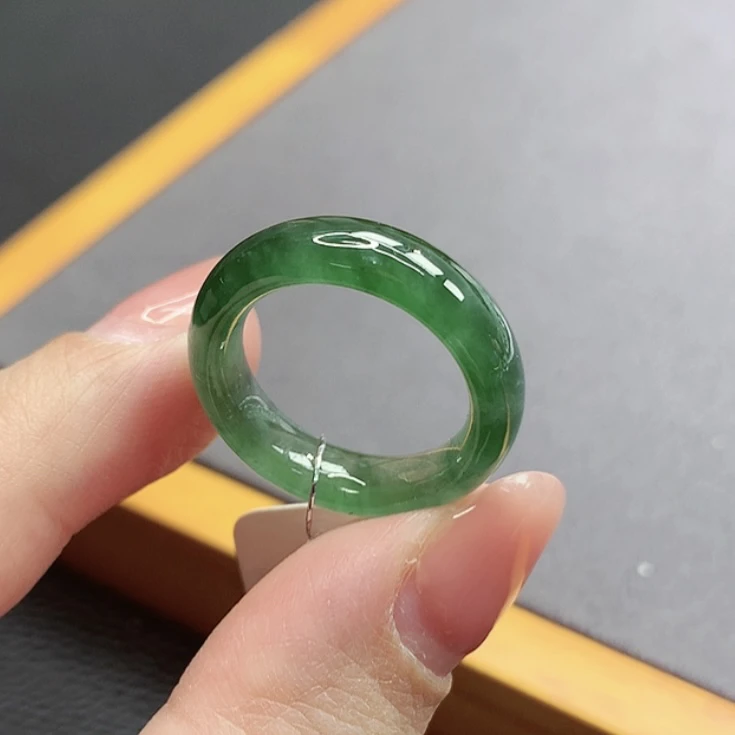 14号圈口缅甸天然A货翡翠冰辣绿飘花男女玉戒指