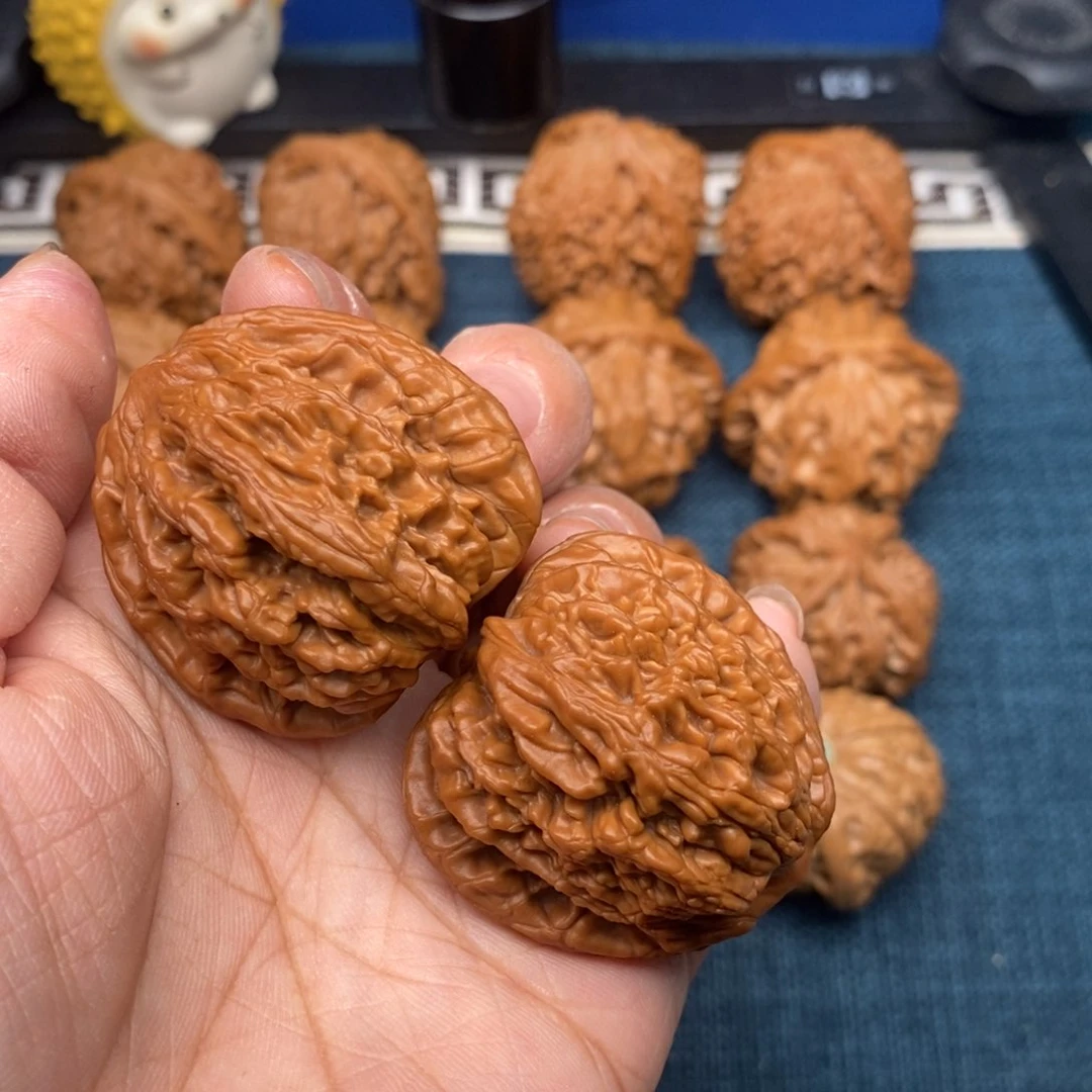 文玩核桃把件 全品 38尺 麦穗鸭蛋虎头