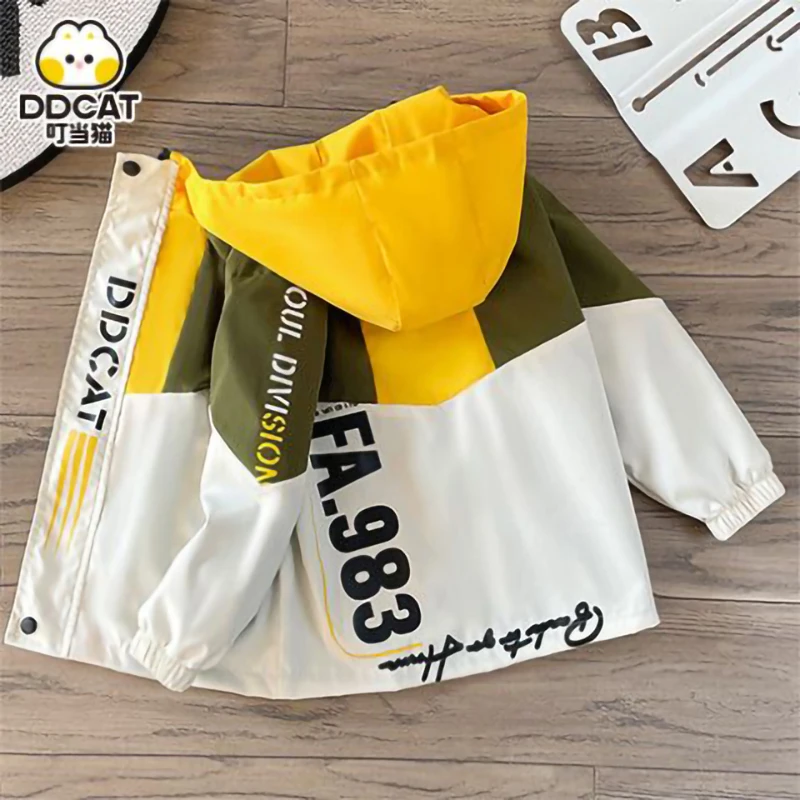 男童春秋款外套2025新款男孩中大童儿童装帅洋气春装休闲夹克衫潮