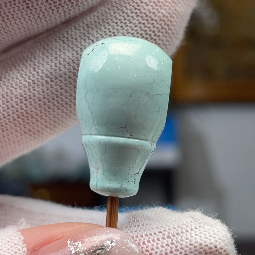 绿松石未镶嵌挂件