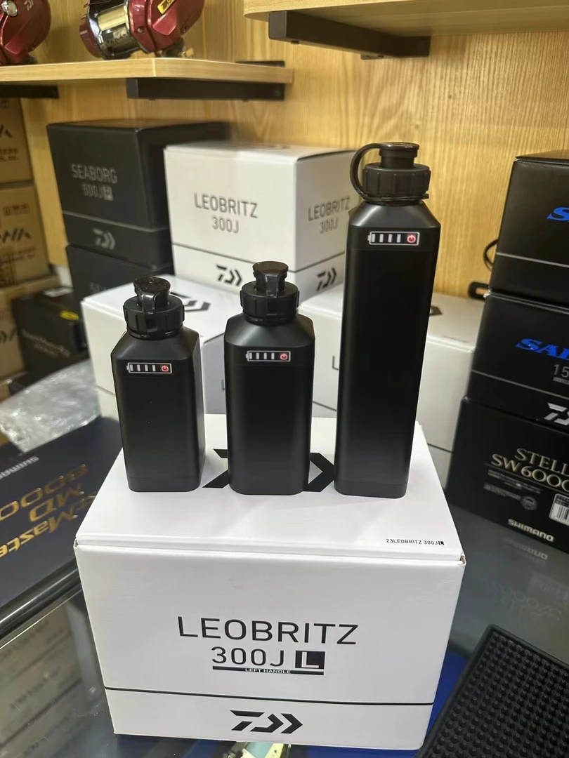 达瓦喜玛诺电轮专用手雷电池3500毫安5000毫安7000毫安赠送延长线