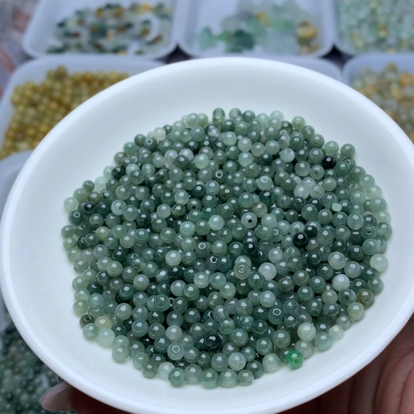 【闪购商品】翡翠手链未镶嵌卡3.5冰油青100颗