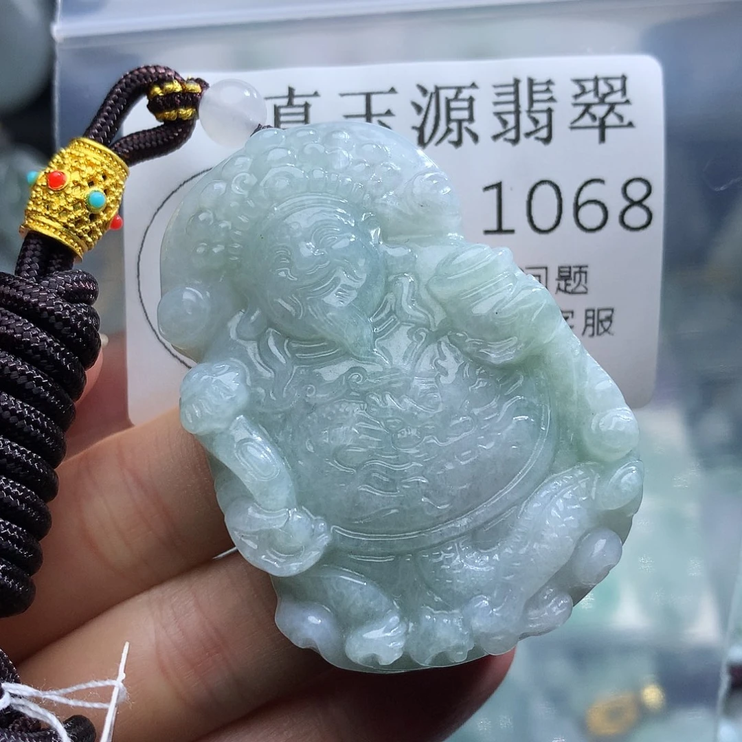 翡翠未镶嵌颈饰1068