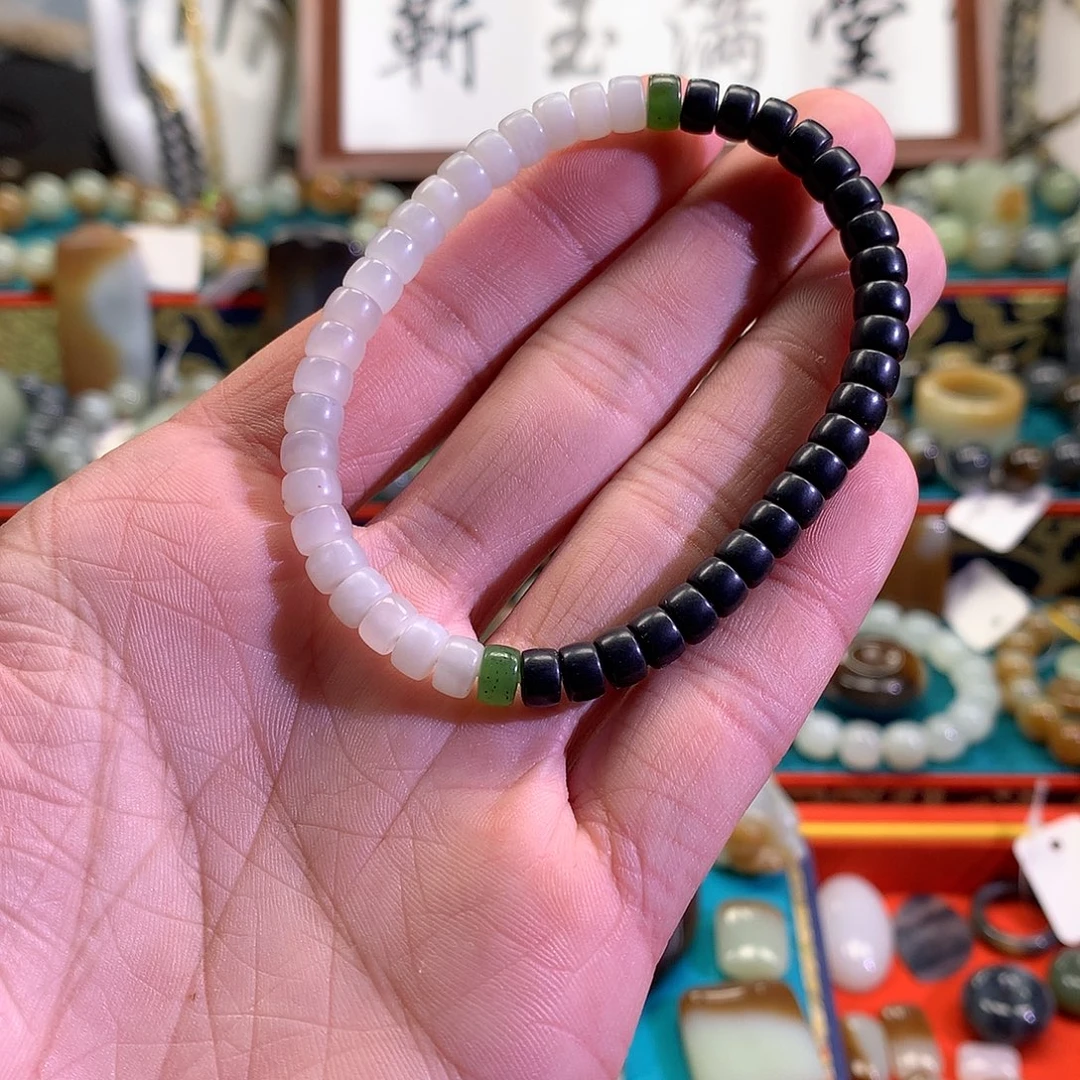 和田玉（糖玉）未镶嵌手链