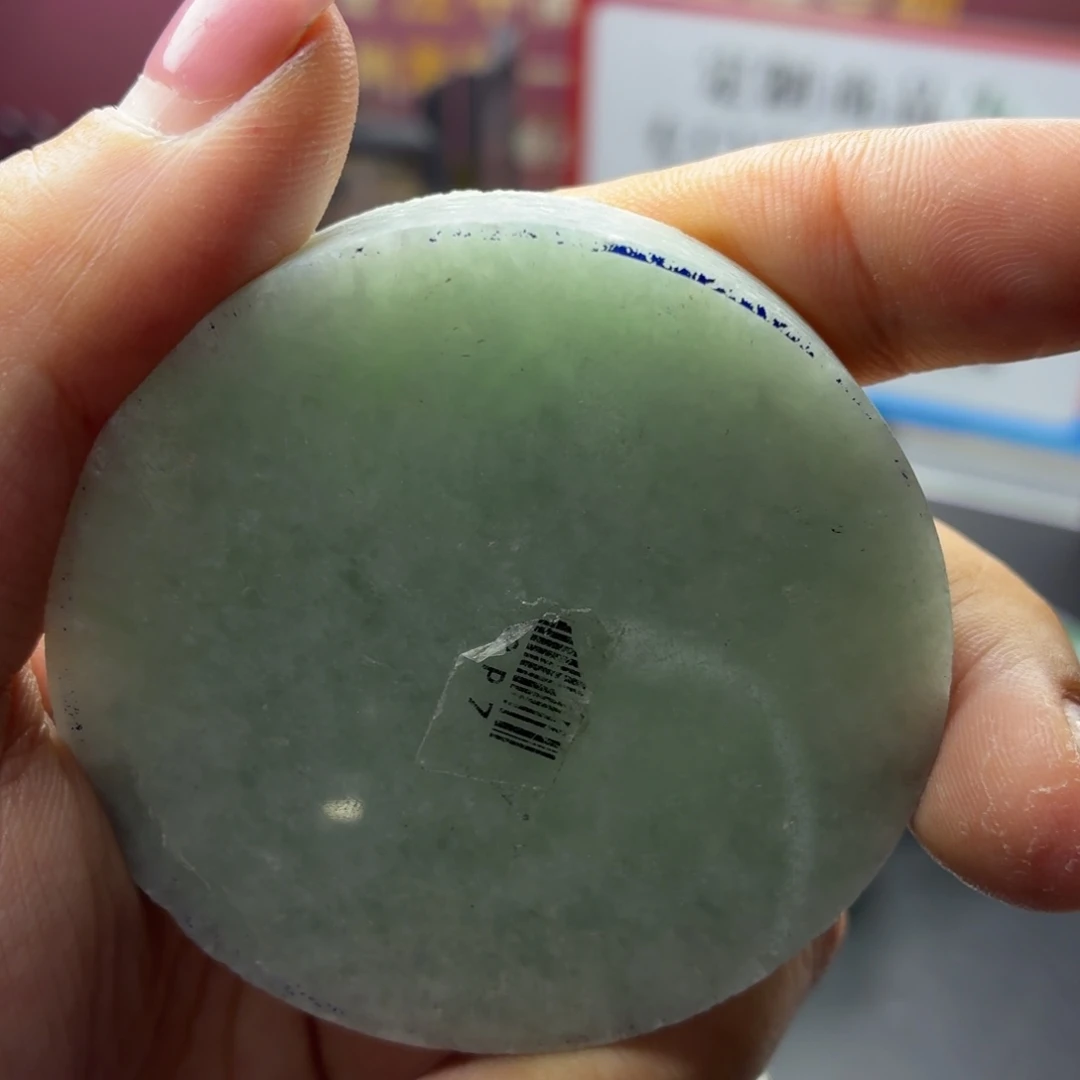 定制翡翠未镶嵌缅A翡翠多样性发一