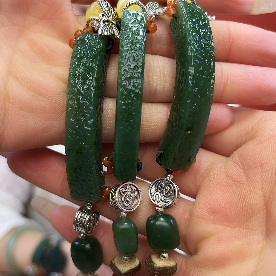 和田玉（碧玉）手链未镶嵌方糖细发其一