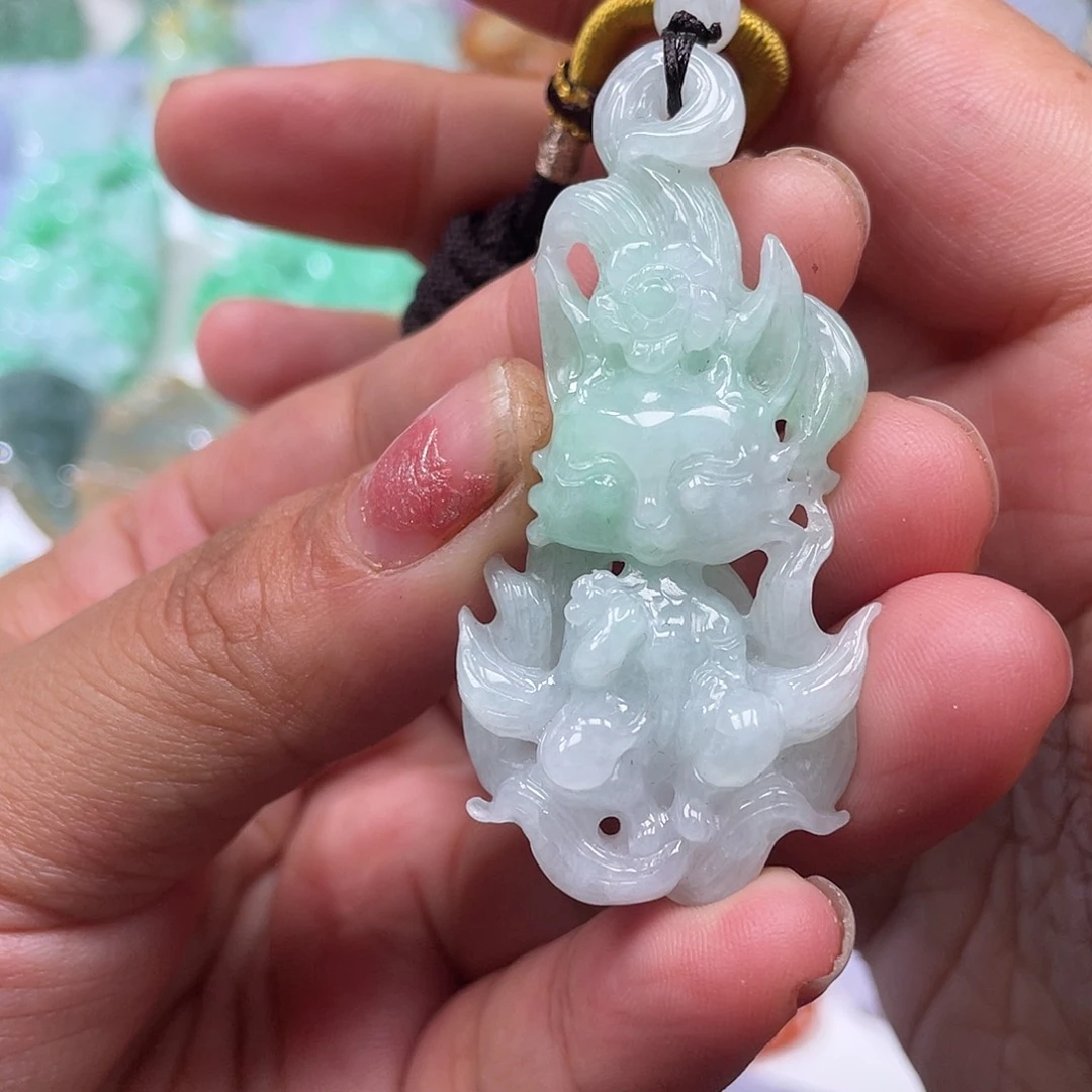 颈饰未镶嵌翡翠翡玉缘翡翠