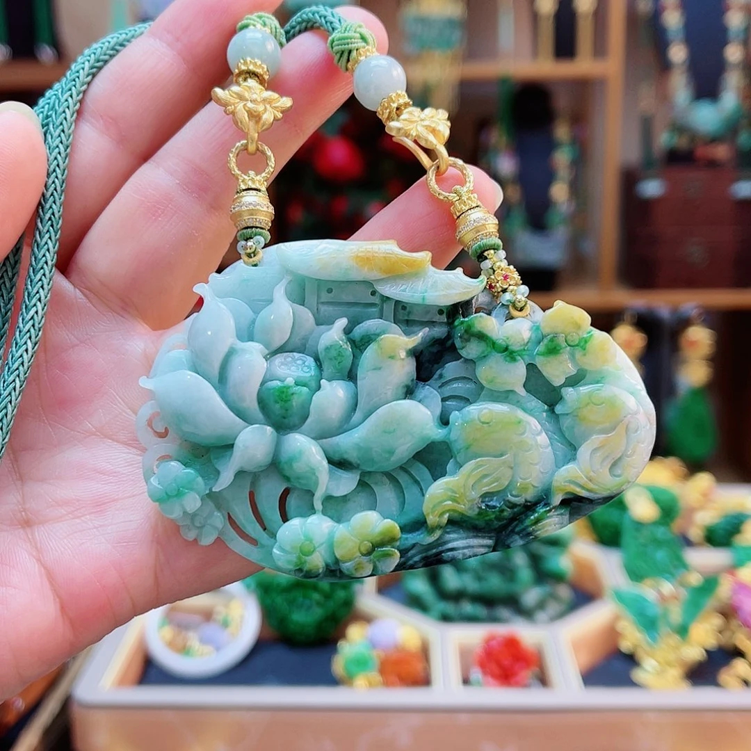 颈饰未镶嵌翡翠48小时鉴赏期