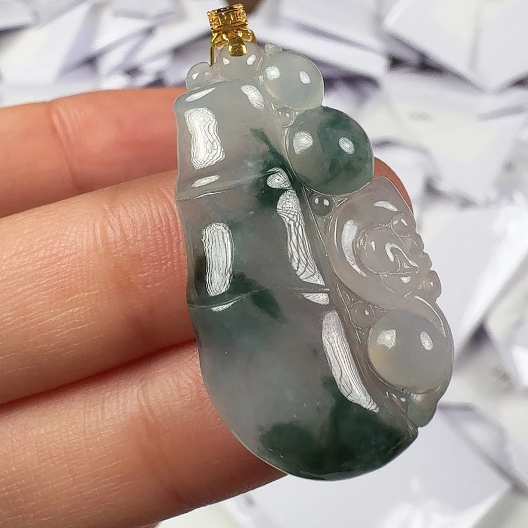 翡翠18K金镶嵌颈饰