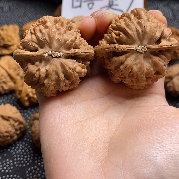 吊坠文玩核桃大粗筋46