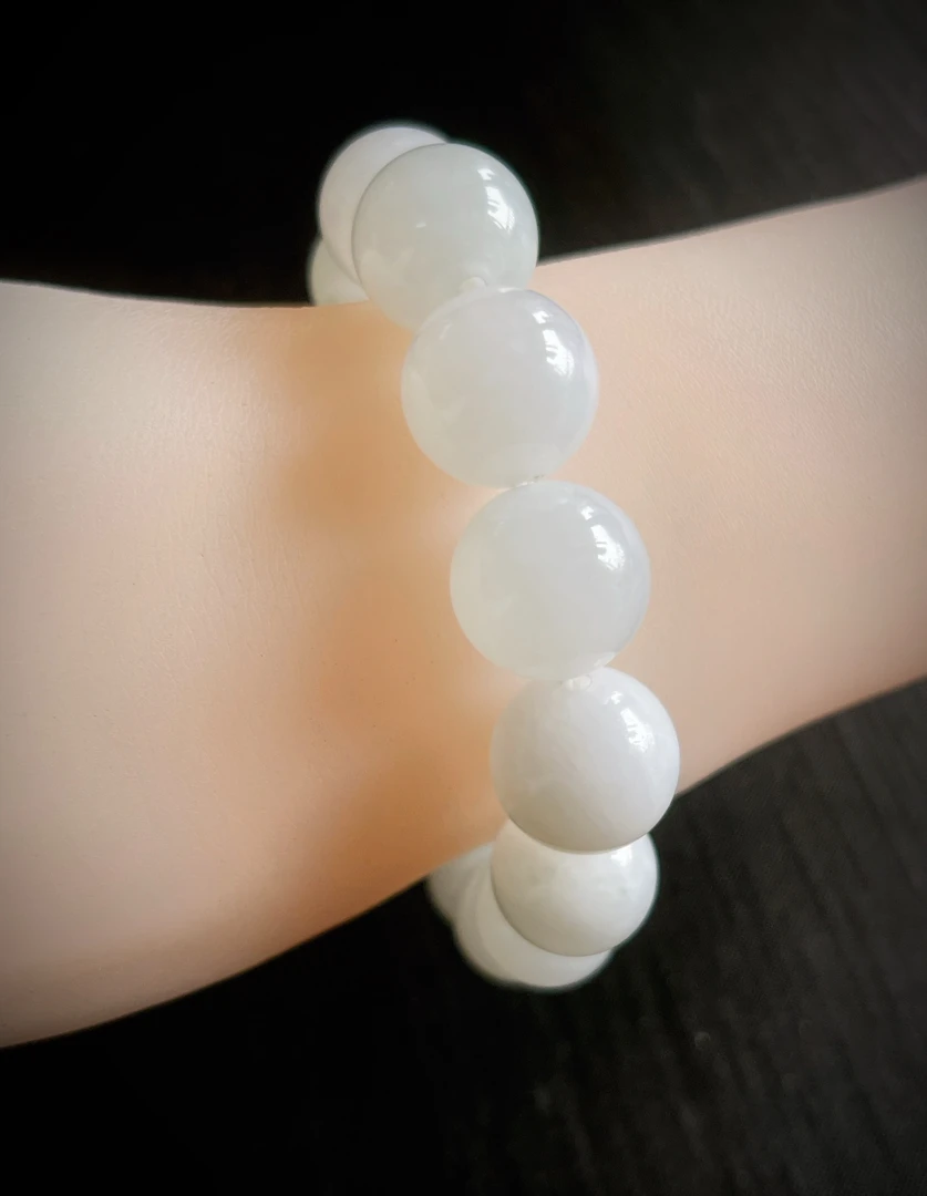 天然翡翠珠串男女通勤饱满圆润大颗粒白色百搭玉手串轻奢精美珠珠