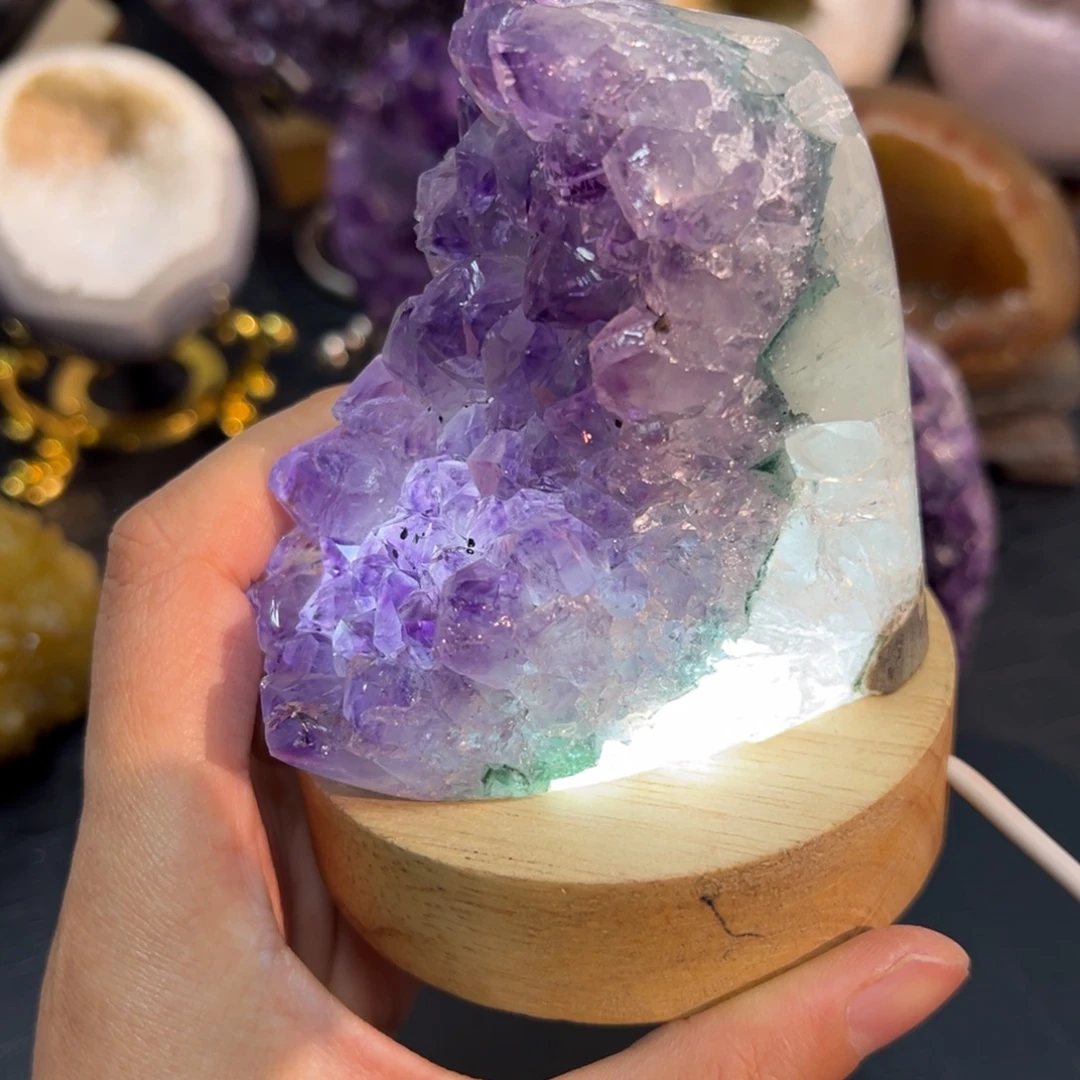 水晶未镶嵌珠宝半成品17